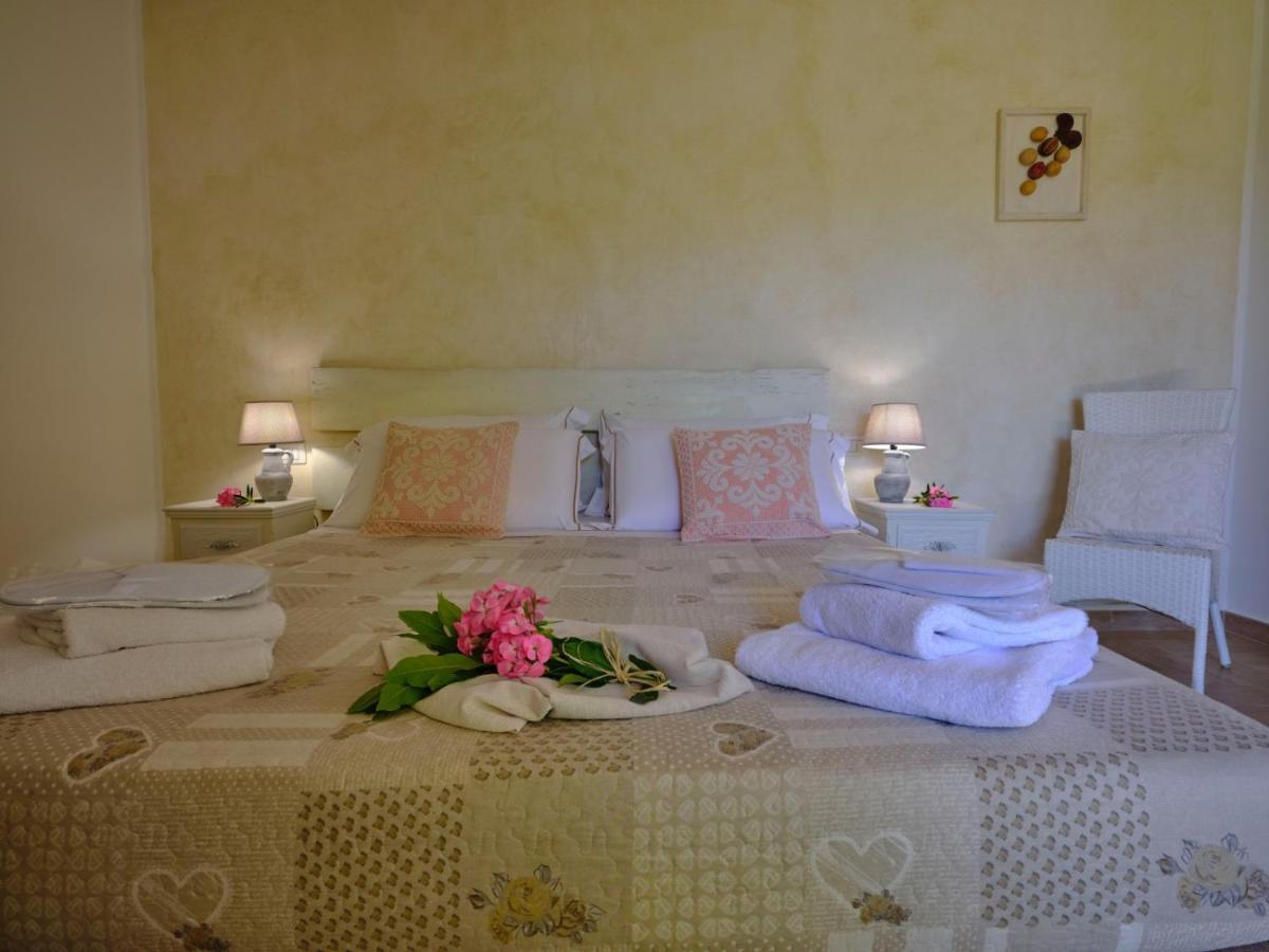 Locanda Murales - Turismo Rurale Olbia Dış mekan fotoğraf