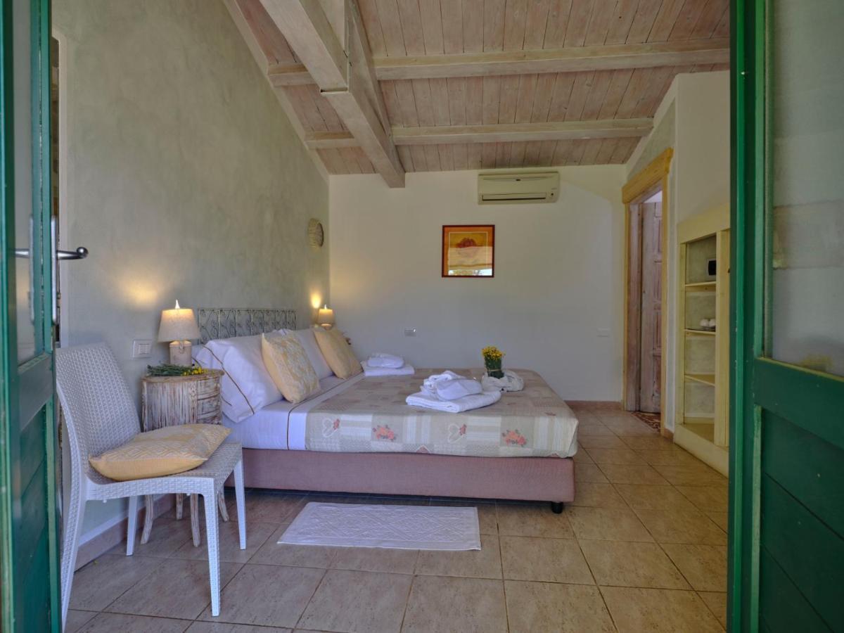 Locanda Murales - Turismo Rurale Olbia Dış mekan fotoğraf