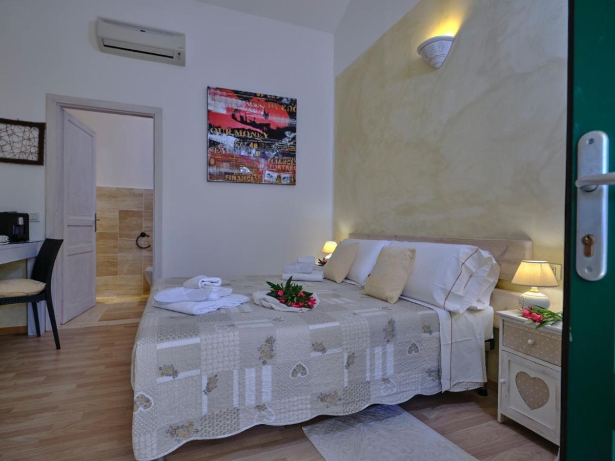 Locanda Murales - Turismo Rurale Olbia Dış mekan fotoğraf